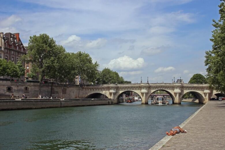 パリ旅行で行きたい定番スポット：セーヌ川