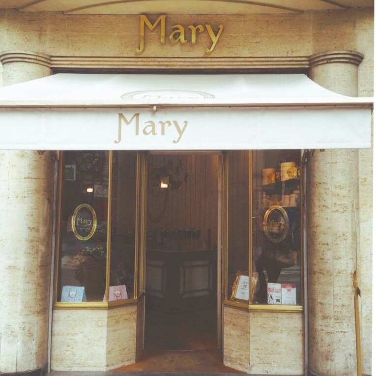 グランプラス近くのMary